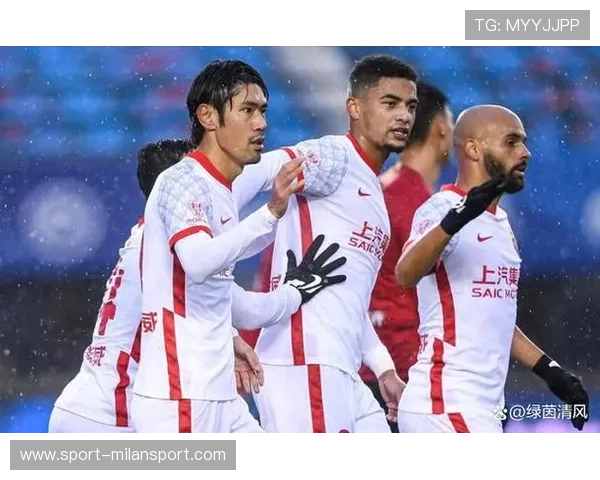 浙江队两球零封务实取胜 攻防两端平衡性成争冠关键资本