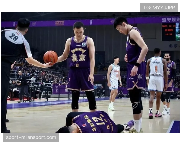 帕克25分15助攻串联全队 南京外援组织能力表现突出